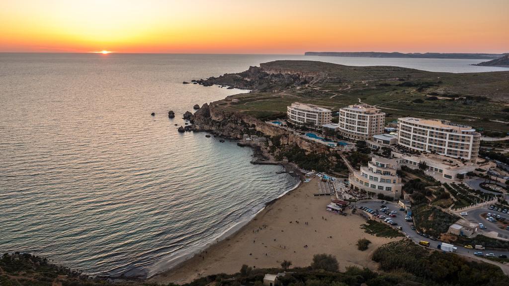 Seashells Apartments With Terrace, Just Off The Seafront In Bugibba - By Getawaysmalta St. Paul's Bay Ruang foto