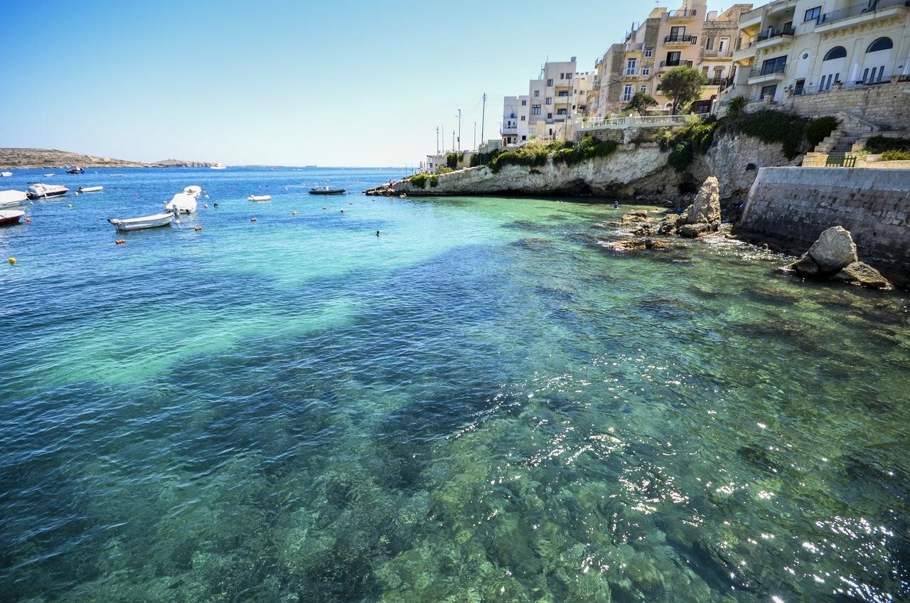 Seashells Apartments With Terrace, Just Off The Seafront In Bugibba - By Getawaysmalta St. Paul's Bay Bagian luar foto